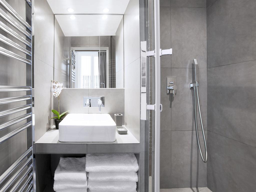 Charming 2Br-2Ba Between Le Marais & Le Louvre Paris Exterior photo